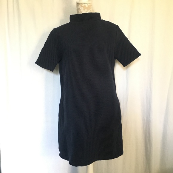 French Connection Dresses & Skirts - French Connection // Navy Ribbed Mock Neck Dress